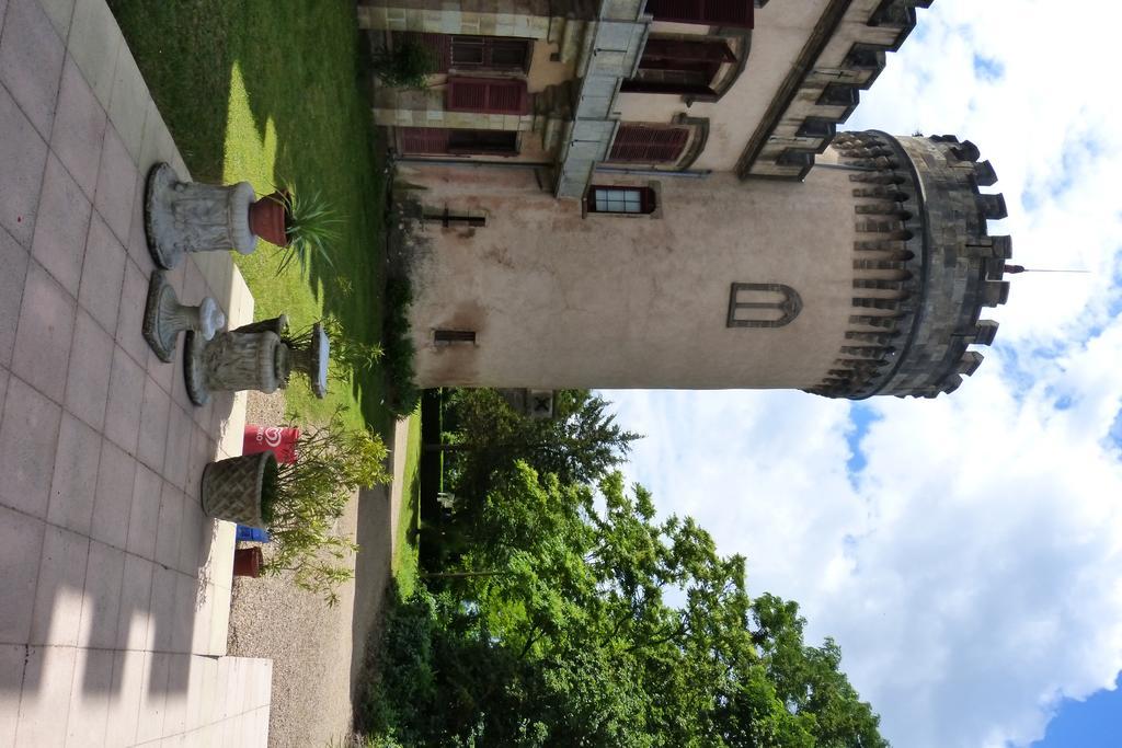 Chateau De La Grange Fort Issoire Exterior foto